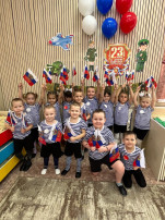 Для всех 23 февраля — это всенародный праздник, который дарит радость и уверенность в будущем страны. В этот великий день поздравляют всех защитников от мала до велика. Для всех 23 февраля — это всенародный праздник, который дарит радость и уверенность в будущем страны. В этот великий день поздравляют всех защитников от мала до велика.